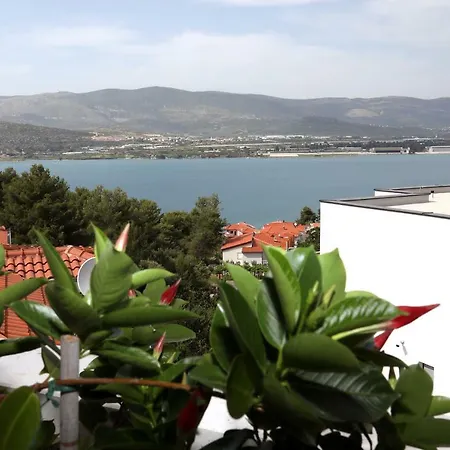 Apartment Katarina Trogir Exterior photo