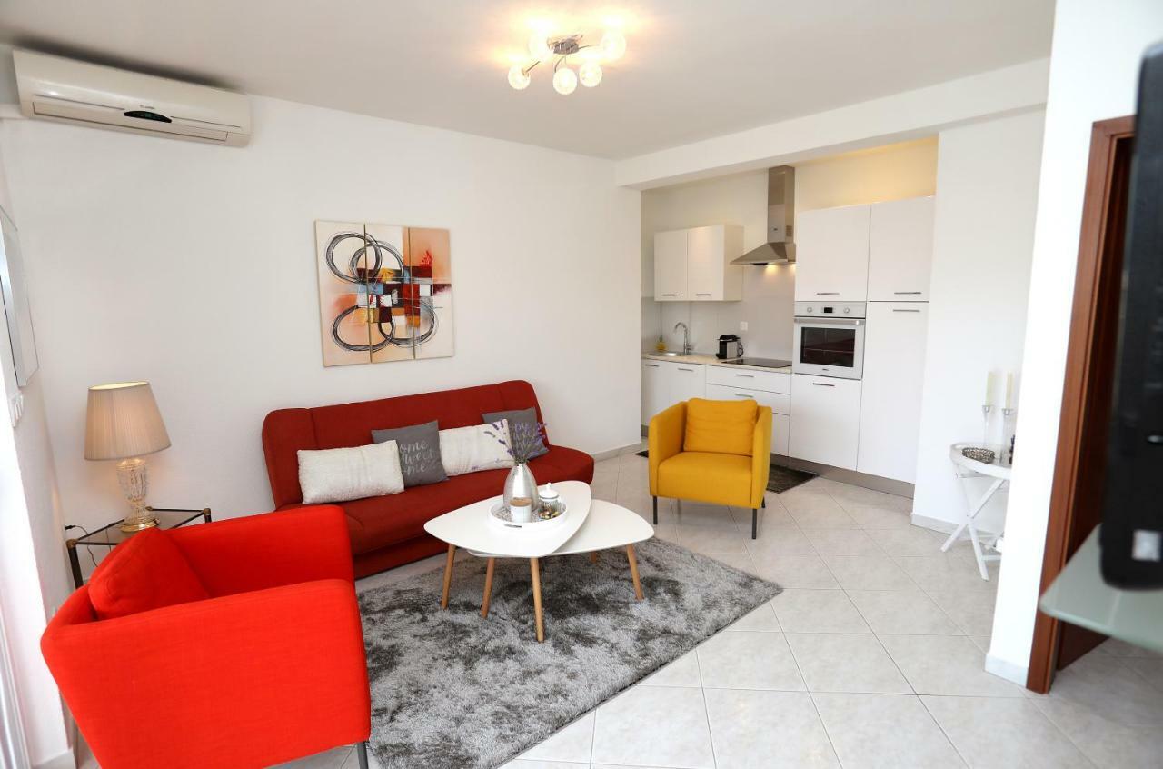 Katarina Apartment *